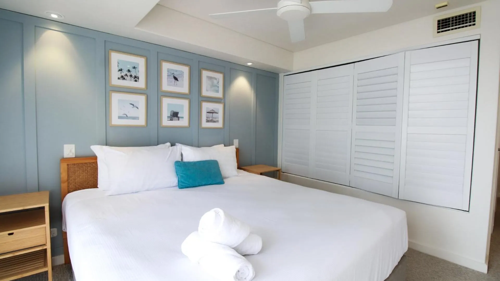 Apartment Beachfront Escape In Coolangatta Gold Coast